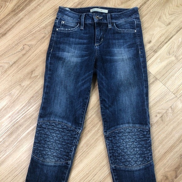 Joes Jeans "The Skinny" Medium Wash Distressed Ankle Embroidered Knee 24 - Picture 2 of 11